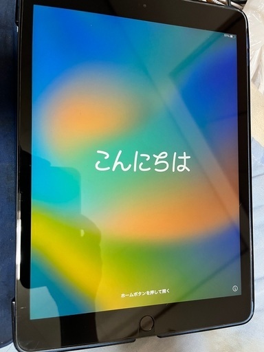 美品　iPad第7世代 32g※10.2 購入以来ずっとガラスカバー＋ケース入り　※京都府、下狛駅付近にて引き渡し。※特別の事情等ある方は別途ご相談ください。