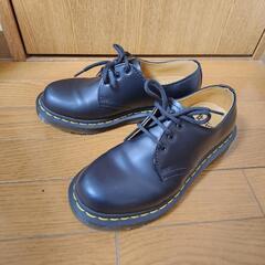【美品】ドクターマーチン 3ホール 23.0cm