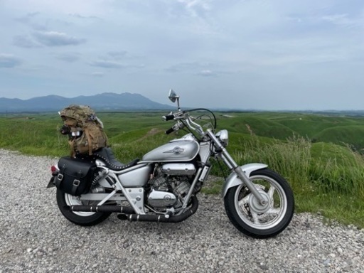 マグナ250 程度良好　　春にツーリングどうですか？　タイヤ前後交換済み マグナ250 程度良好 春にツーリングどうですか？ タイヤ前後交換済み