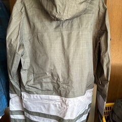 NIKE　スノーボード ウェア ダウンベスト　グローブ付