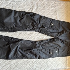 NIKE　スノーボード ウェア ダウンベスト　グローブ付