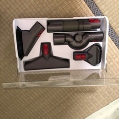 ダイソン サイクロンDyson v10 置くだけ充電できる純正スタンドと