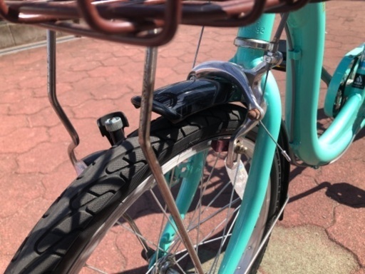 自転車 おしゃれな20インチシティサイクルのご紹介です