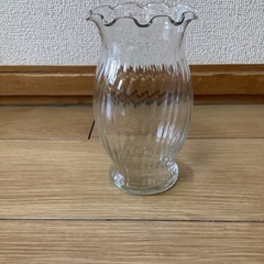ガラスの花瓶②