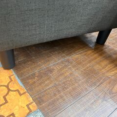 美品 2Pソファ カラフル リビング家具 No.2713● ※現金、クレジット、ぺイペイ、スマホ決済対応※ 美品 2Pソファ カラフル リビング家具 No.2713○ ※現金、クレジット