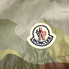 モンクレール　水着　ハーフパンツ　カモフラ　スイムパンツ　迷彩