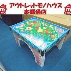 札幌白石区 機関車トーマス 木製プレイテーブル 遊び台 机 キッ...