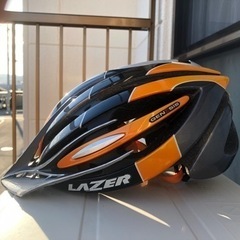 《引き取り手決定》LAZER ヘルメット