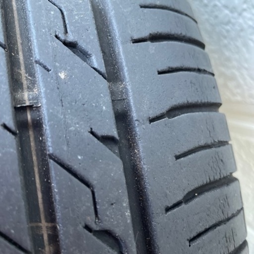 タイヤとホイルセット商談中 - 車のパーツ