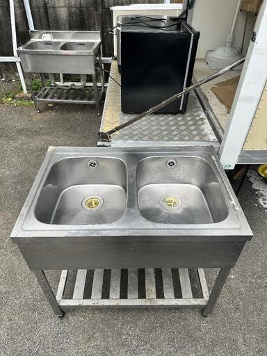 シンクが2つあるステンレスシンク