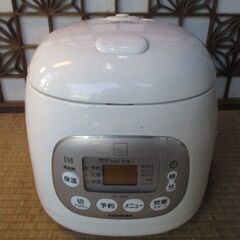 TOSHIBA IHジャー炊飯器　0．54L　美品