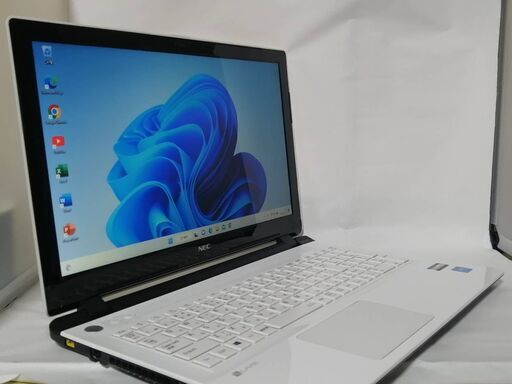 NECLavieNS150CAW美品薄型白SSDWIN11Office2021