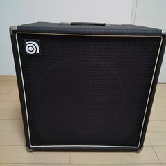 BASS アンプ：Ampeg BA-115