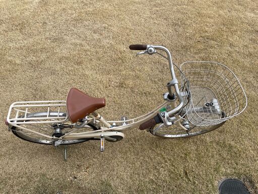 26インチ自転車　通学用ヘルメット付き　お譲りします。