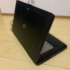 富士通　Lifebook AH500/3A ブラック