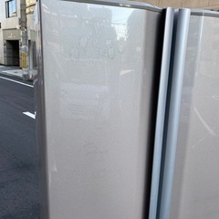 ㊗️激安?日立冷蔵庫395L 自動製氷機付き?大阪市内配達設置無料??保証有り