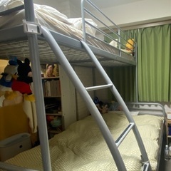 IKEA　2段ベッド　中古　シングル＆ダブル