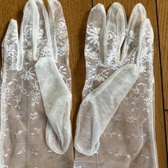 花嫁衣装の手袋