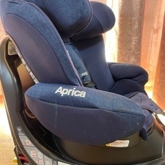 Aprica アップリカ フラディアグロウ ISOFIX プレミアム ネイビー