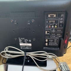 SHARP AQUOS 19インチ&PlayStation4をセットで‼️