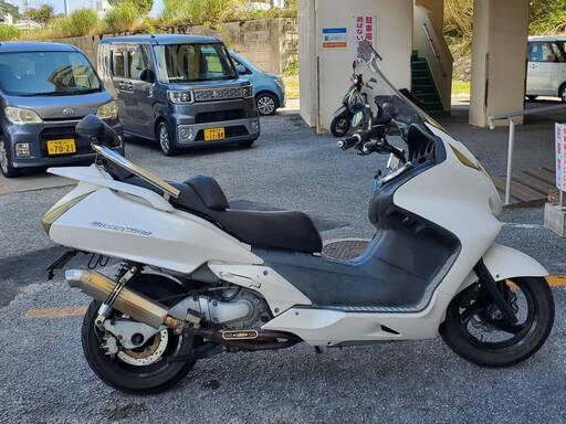 ホンダ シルバーウイング600 徹底紹介ホンダ シルバーウイング 600| 新車・中古バイク検索サイト