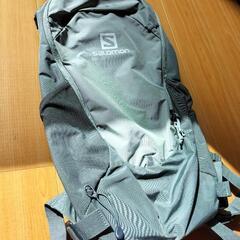 ４月３日まで！SALOMON　トレイルBAG（ほぼ新品）