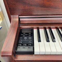 YAMAHA(ヤマハ) Clavinova(グラビノーバ) 電子ピアノ ♪定価￥215,000 