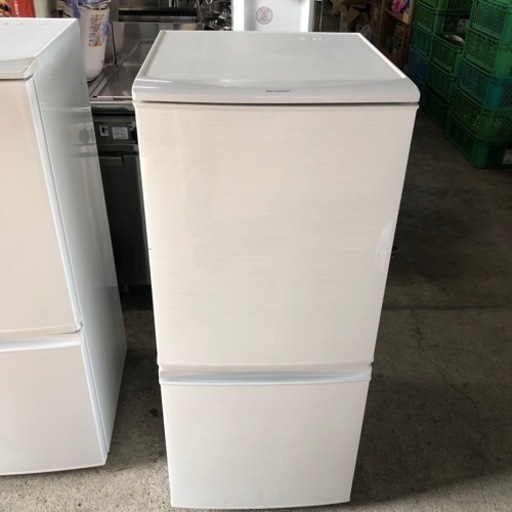 2016年 シャープ 2ドア冷凍冷蔵庫 137L SJ-D14C-W 動作確認済 配達応談
