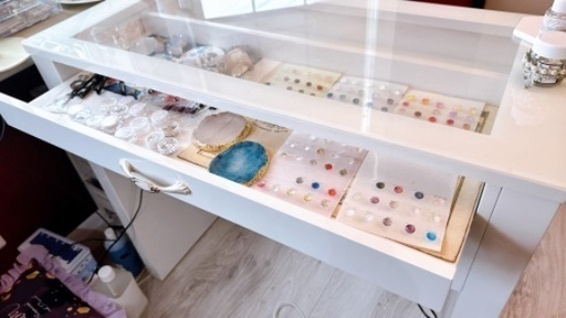 ネイルデスク ガラス天板 ホワイト 可愛い