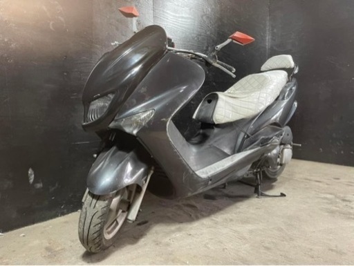 買取強化中！どんな車両も1万円から！★お支払総額5.2万円★ ヤマハ マジェスティ125 カスタムあり！ 社外マフラー！フロントマスク！車格大きい小型車両！通勤通学に♪