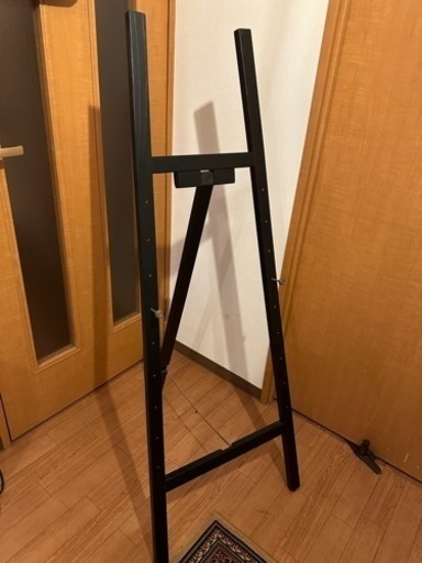 イーゼル　木製　絵を立てるスタンド　折りたたみ式