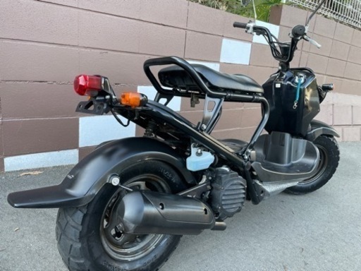 ホンダZOOMER(ズーマー)50 4スト キャブ車 約22400km 保証付 エンジン好調良車 原付2種選択可 ホンダZOOMER(ズーマー)50 4スト キャブ車 約22400万km 保証付