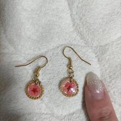 フック式  花柄ピアス