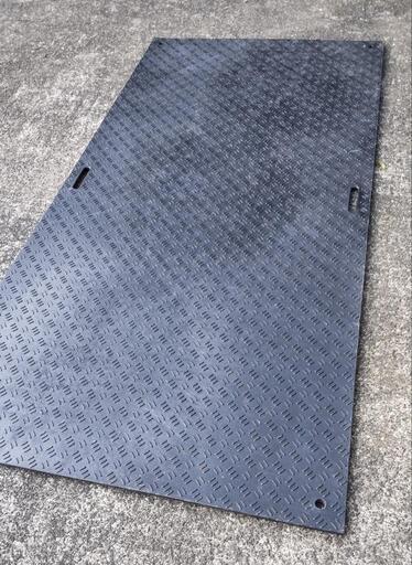 樹脂製敷板 Wボード 両面凸 4×8
