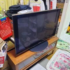 テレビ　42型　焼き付き有り　有料配送可能。
