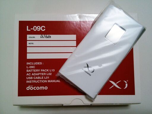 ≪未使用≫ NTT docomo L-09C（ドコモ モバイルWiFiルーター） (たつき