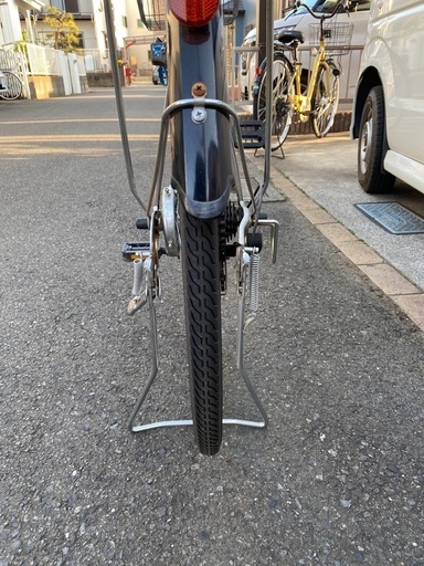 y25e22街乗り用自転車 27インチ カゴ/鍵/オートライト/6段変速付 自転車 27インチ y25e22街乗り用自転車 27インチ カゴ/鍵/オートライト/6段