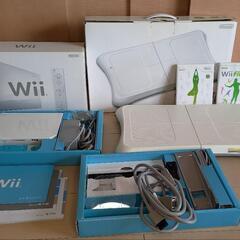 【値下げ】wii本体 wiifit ソフト付