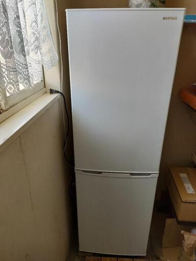 アイリスオーヤマ　冷蔵庫　KRD162-W