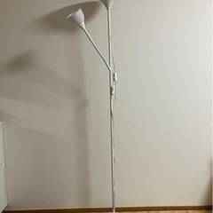 IKEA NOTフロアアップライト/読書ランプ 電球1個おまけ