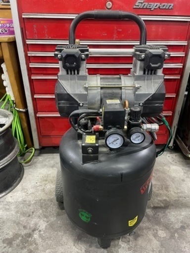 美品！アストロプロダクツ◇38L◇縦型ハイスピードエアコンプレッサー