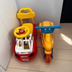 子ども用おもちゃ車２台セット