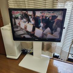 【ネット決済】ニトリのテレビスタンドとREGZAテレビ