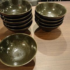 飲食店で使用しようとしていたお皿（中古）など売ります。