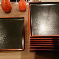 飲食店で使用しようとしていたお皿（中古）など売ります。