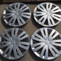 ダイハツ　キャスト純正　スチールホイル＆キャップ　各4枚