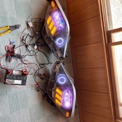 値下げします20系アルファード後期カスタムヘッドライトセット。おまけ付き