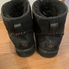 男性用UGGブーツ1000円