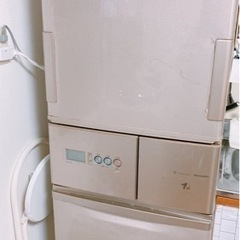 3/25,26取り引き冷蔵庫　SHAPE SJ-HIL37M