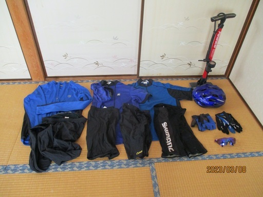 古いパナソニックのクロモリレーサーです。ヘルメット、ポンプ、ウエアなど全て提供します。 古いパナソニックのクロモリレーサーです。ヘルメット、ポンプ、ウエア